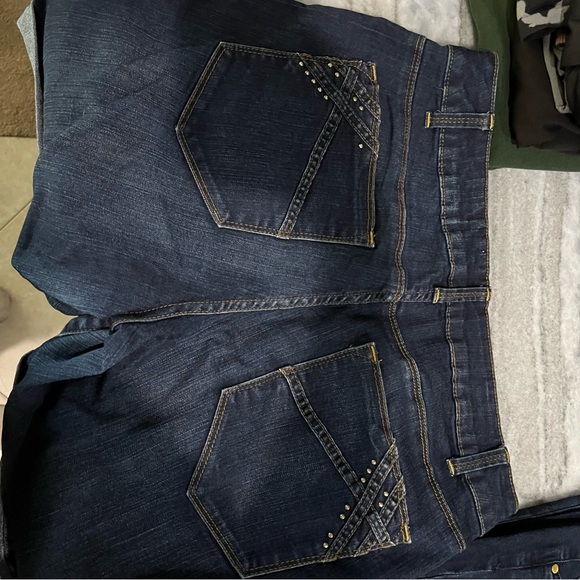 Vintage Cache Denim - Picture 3 of 7